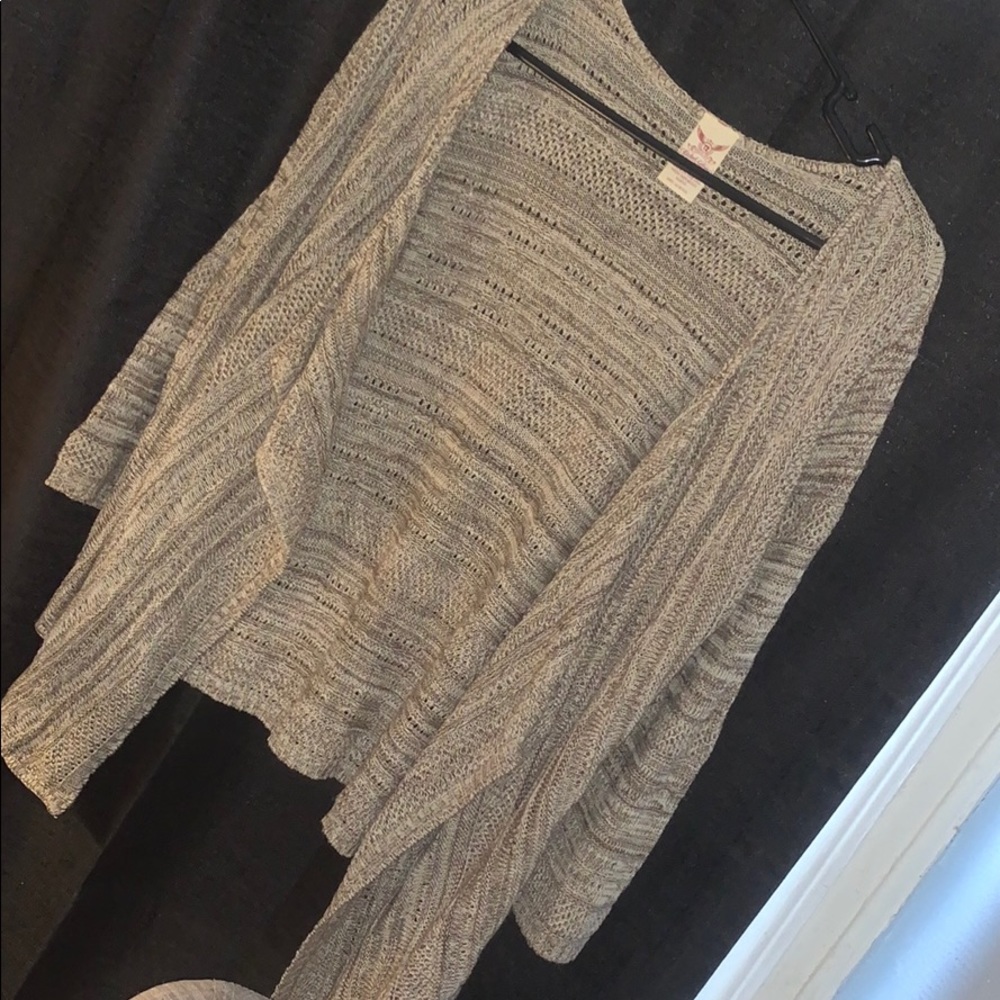 Tan cardigan sweater💘